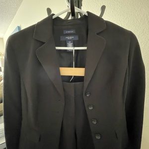 Jones New York 2-Piece Suit